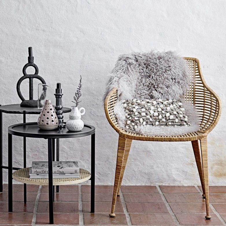 AMIRA ARMCHAIR