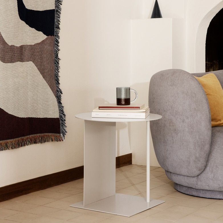 PLACE SIDE TABLE