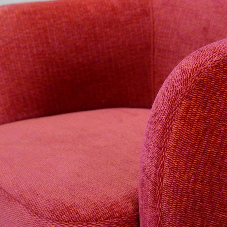 ROSE PINKY CHAIR