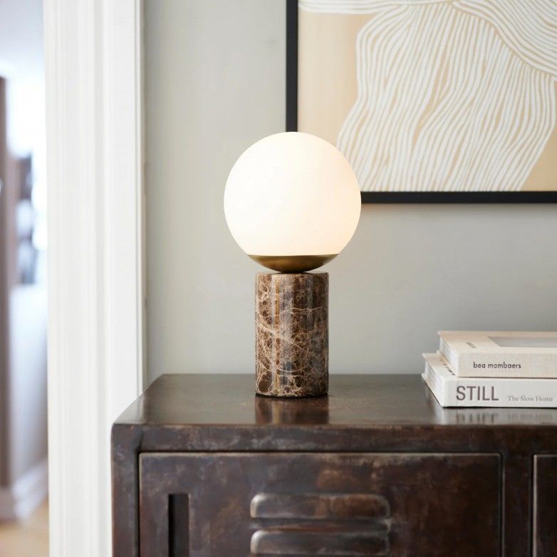 LILLY BROWN TABLE LAMP