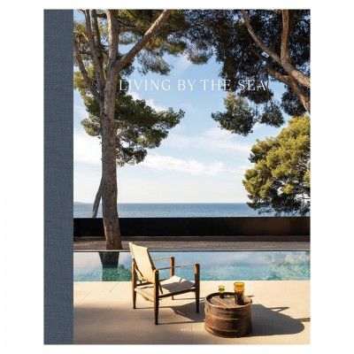 LIBRO LIVING BY THE SEA